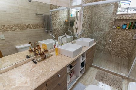 Casa de condomínio à venda com 650m², 6 quartos e 4 vagasBanheiro da Suíte 3