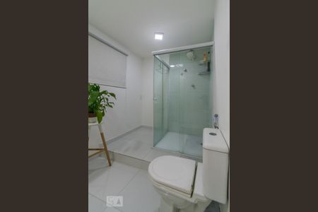 Casa de condomínio à venda com 650m², 6 quartos e 4 vagasBanheiro Social 1