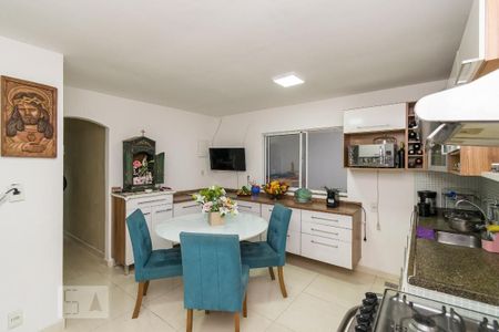 Casa de condomínio à venda com 650m², 6 quartos e 4 vagasCozinha