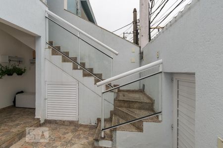 Casa de condomínio à venda com 650m², 6 quartos e 4 vagasAcesso a casa do 2º andar