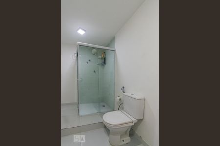 Casa de condomínio à venda com 650m², 6 quartos e 4 vagasBanheiro Social 1 - Box de vidro