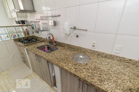 Casa de condomínio à venda com 650m², 6 quartos e 4 vagasCozinha (2º andar)