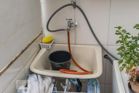 Casa de condomínio à venda com 650m², 6 quartos e 4 vagasÁrea de Serviço (2º andar)