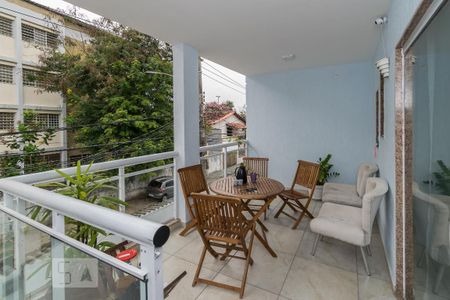 Casa de condomínio à venda com 650m², 6 quartos e 4 vagasVaranda da Sala (2º andar)