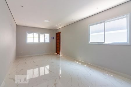 Sala de casa para alugar com 3 quartos, 250m² em Santo Antônio, Osasco