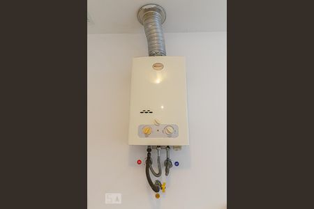 Apartamento para alugar com 42m², 1 quarto e 1 vagaAquecedor