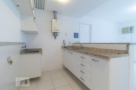 Apartamento para alugar com 42m², 1 quarto e 1 vagaCozinha e Área de Serviço