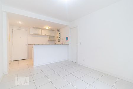 Apartamento para alugar com 42m², 1 quarto e 1 vagaSala/Cozinha