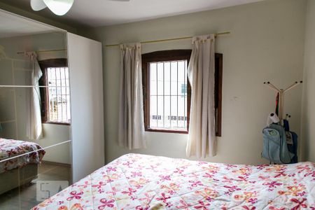 Casa à venda com 200m², 3 quartos e 3 vagasQuarto 2