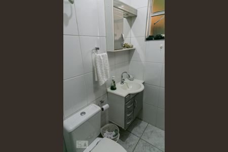 Casa à venda com 200m², 3 quartos e 3 vagasBanheiro de Serviço