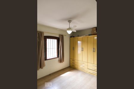 Casa à venda com 200m², 3 quartos e 3 vagasQuarto 1