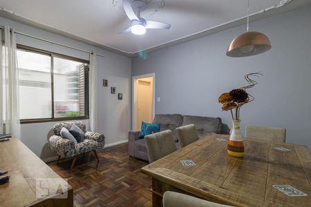 Sala de apartamento à venda com 2 quartos, 61m² em São João, Porto Alegre