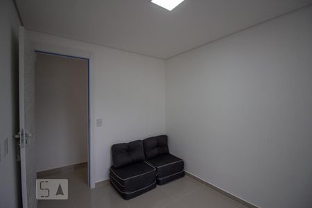 Quarto 2 de apartamento para alugar com 2 quartos, 47m² em Taquara, Rio de Janeiro