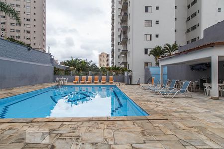 Apartamento à venda com 142m², 4 quartos e 4 vagasPiscina