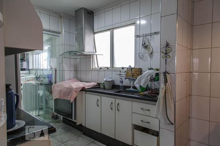 Apartamento à venda com 142m², 4 quartos e 4 vagasCozinha