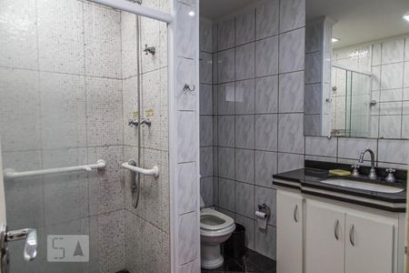 Apartamento à venda com 142m², 4 quartos e 4 vagasBanheiro