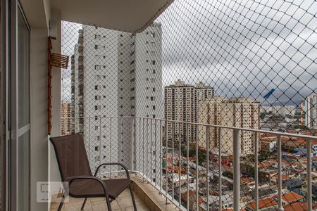 Apartamento à venda com 142m², 4 quartos e 4 vagasVaranda