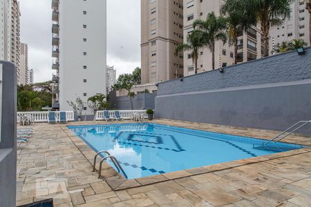 Apartamento à venda com 142m², 4 quartos e 4 vagasPiscina