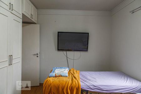 Apartamento à venda com 142m², 4 quartos e 4 vagasQuarto 2