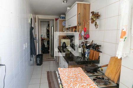 Apartamento à venda com 80m², 2 quartos e 1 vagaCozinha 