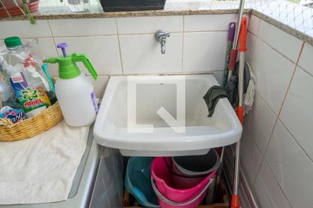 Apartamento à venda com 80m², 2 quartos e 1 vagaÁrea de Serviço