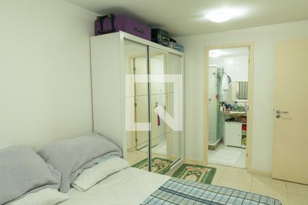 Apartamento à venda com 80m², 2 quartos e 1 vagaSuíte