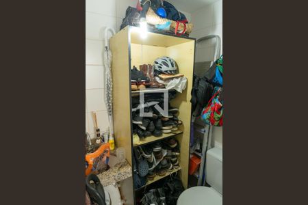 Apartamento à venda com 80m², 2 quartos e 1 vagaBanheiro de Serviço