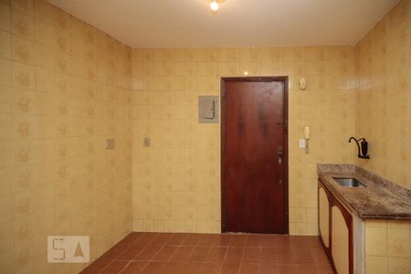 Cozinha de apartamento para alugar com 3 quartos, 67m² em Todos Os Santos, Rio de Janeiro