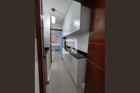 Cozinha  de kitnet/studio para alugar com 1 quarto, 28m² em Aclimação, São Paulo