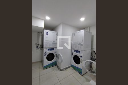 Área comum de kitnet/studio para alugar com 1 quarto, 28m² em Aclimação, São Paulo