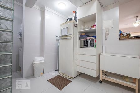Apartamento à venda com 58m², 1 quarto e 1 vagaCozinha