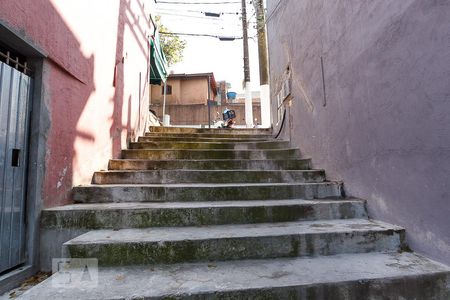 Apartamento para alugar com 38m², 2 quartos e sem vagaEntrada viela