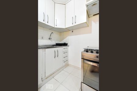 Apartamento para alugar com 100m², 2 quartos e sem vagaCozinha