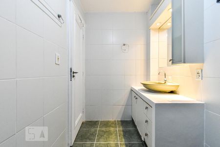 Apartamento para alugar com 100m², 2 quartos e sem vagaBanheiro
