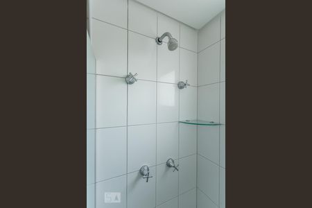 Apartamento à venda com 76m², 3 quartos e 2 vagasChuveiro Social