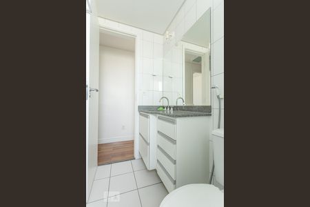 Apartamento à venda com 76m², 3 quartos e 2 vagasBanheiro Social