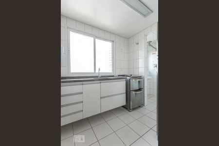 Apartamento à venda com 76m², 3 quartos e 2 vagasCozinha