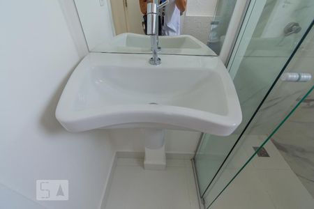 Apartamento para alugar com 51m², 2 quartos e 1 vagaBanheiro - Torneira