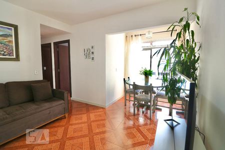 Apartamento à venda com 66m², 3 quartos e 1 vagaSala