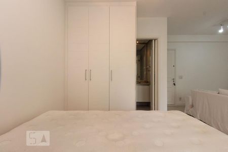 Quarto de kitnet/studio para alugar com 1 quarto, 40m² em Pinheiros, São Paulo