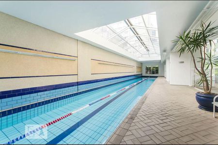 Studio para alugar com 40m², 1 quarto e 1 vagaPiscina