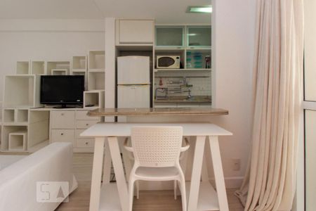 Studio para alugar com 40m², 1 quarto e 1 vagaCozinha