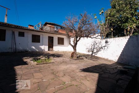 Casa à venda com 150m², 4 quartos e 2 vagasPátio