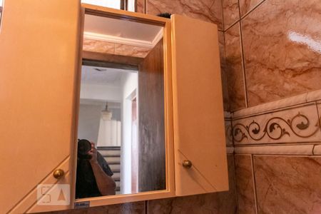 Casa à venda com 150m², 4 quartos e 2 vagasDetalhe