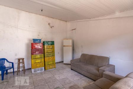 Casa à venda com 150m², 4 quartos e 2 vagasChurrasqueira