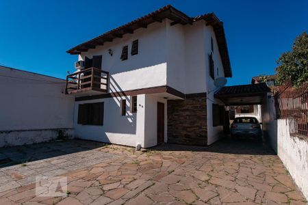 Casa à venda com 150m², 4 quartos e 2 vagasFachada