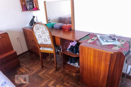 Casa à venda com 150m², 4 quartos e 2 vagasDetalhe