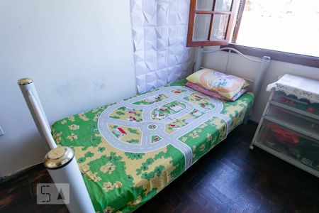 Casa à venda com 150m², 4 quartos e 2 vagasDetalhe
