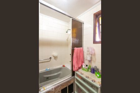 Casa à venda com 150m², 4 quartos e 2 vagasBanheiro da Suíte