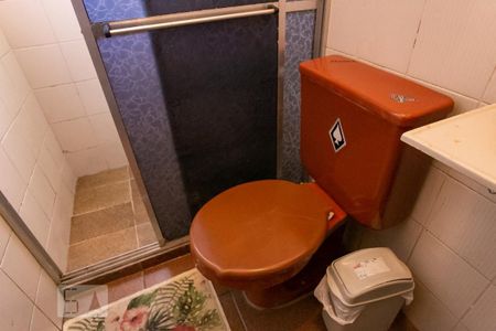 Casa à venda com 150m², 4 quartos e 2 vagasLavabo